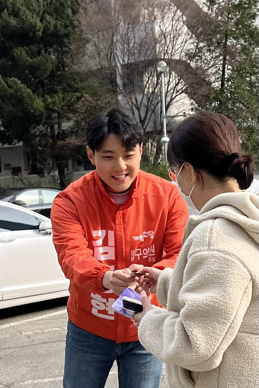 강남 4대째 김동현, 땅 지키는 조종사의 정치 도전
